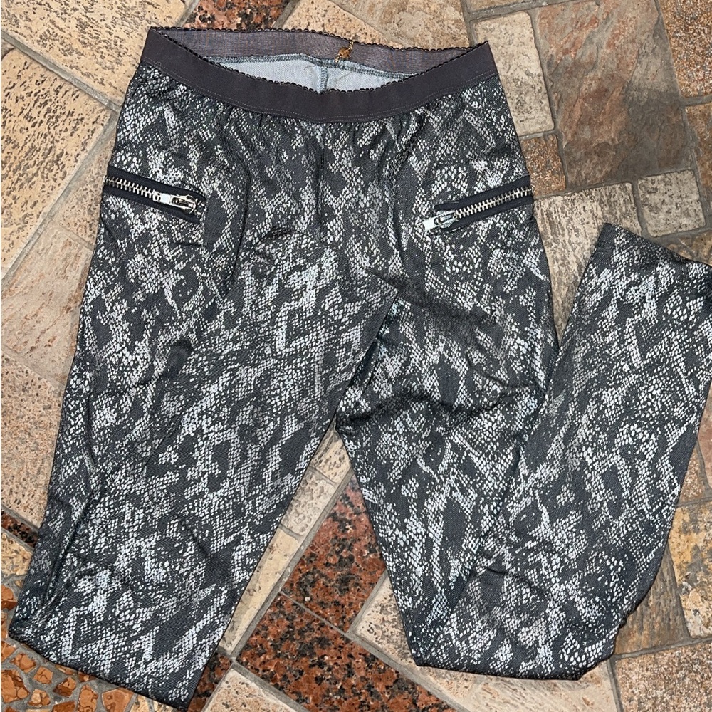 Metallic Snakeskin Leggings